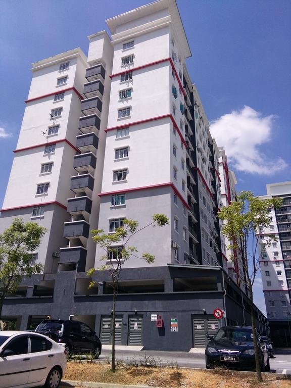 Homestay D 11 Putrajaya Netflix Wifi Exterior photo